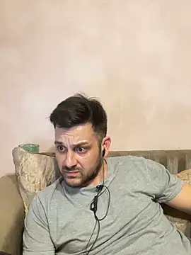 MaeltraJoy online show from January 28, 2025, 5:46 pm