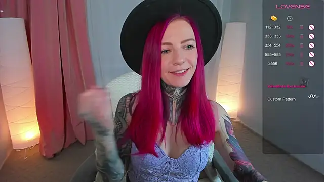 Roxy      online show from March 21, 2025, 8:29 pm