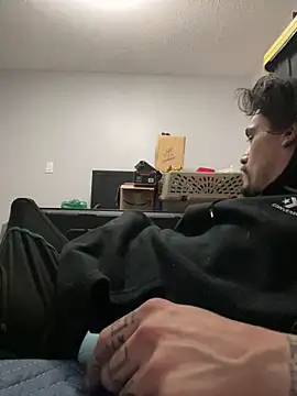 JustTylerr online show from June 4, 2026, 5:45 am