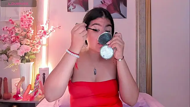 scarlet fostt  online show from July 10, 2026, 12:38 pm
