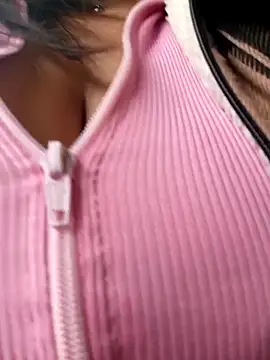 Cristal  04 online show from September 20, 2025, 5:18 pm