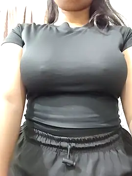 MohiniHott online show from March 11, 2026, 5:12 am