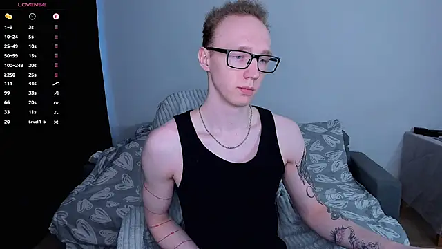 Alex silents online show from June 3, 2026, 4:01 pm