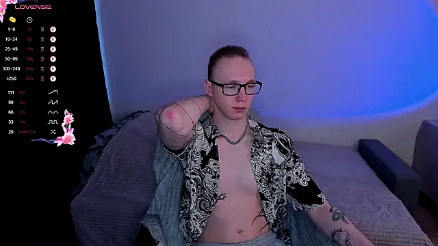 Alex silents online show from October 19, 2025, 11:57 am