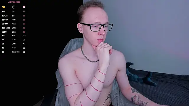 Alex silents online show from May 11, 2026, 4:04 pm