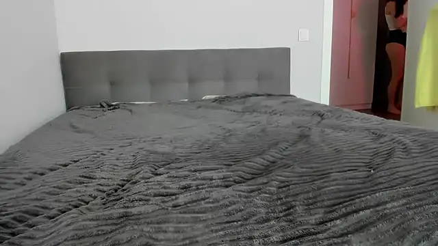 Adela Vetta online show from March 24, 2026, 8:14 am