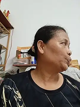 Fon Bigboobs online show from June 10, 2026, 9:21 am