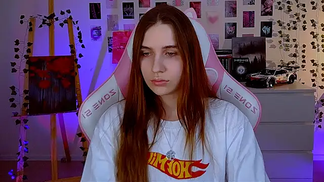 AliceCharmy online show from March 16, 2025, 5:39 pm