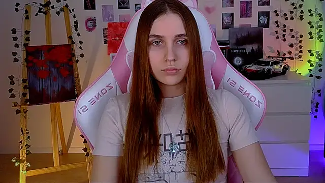 AliceCharmy online show from February 26, 2025, 5:42 pm