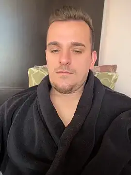 Huge cock22cm online show from May 4, 2026, 9:23 am