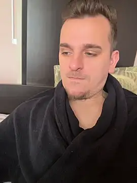 Huge cock22cm online show from April 29, 2026, 6:50 am