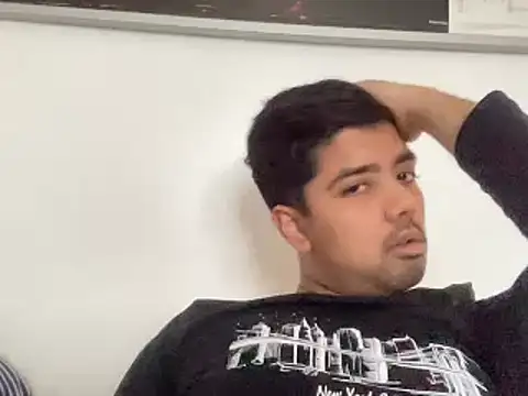 PRANDABOI27 online show from December 12, 2024, 1:06 pm