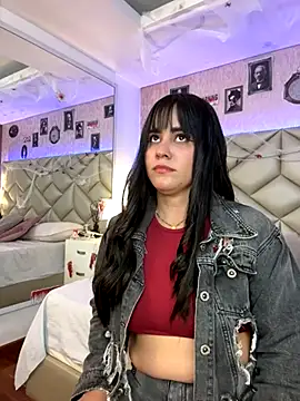 Brenda Garcia online show from October 20, 2025, 9:26 pm