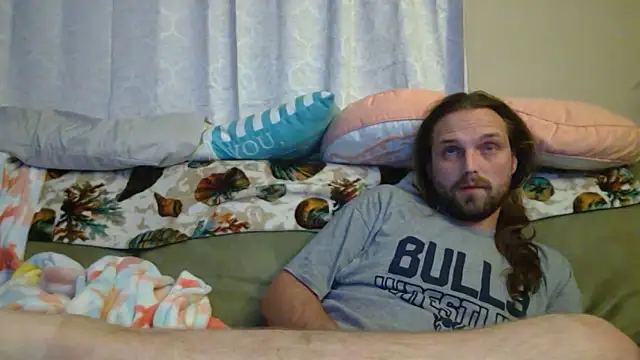 VitaminDrewFl online show from April 3, 2026, 2:40 am