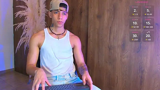 Josep Davies online show from October 1, 2025, 9:51 pm