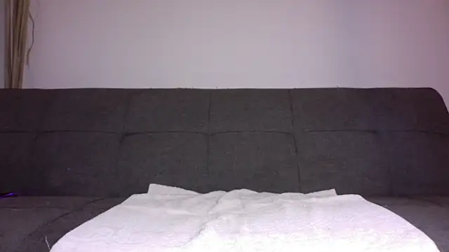 Luccreccia  online show from January 19, 2025, 4:46 pm