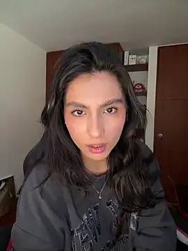 Dahian-peach online show from June 10, 2026, 8:54 pm