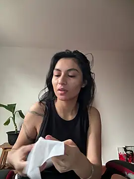 Dahian-peach online show from April 23, 2026, 12:22 pm