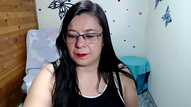 lilisa777 online show from October 4, 2025, 10:33 pm