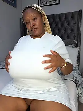 Snapshot of SexyRider8 chatting on March 4, 2026, 9:55 pm SexyRider8 online show from March 4, 2026, 9:55 pm