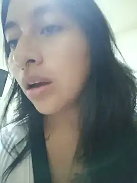 Snapshot of LisaHadwin chatting on June 7, 2026, 10:15 pm LisaHadwin online show from June 7, 2026, 10:15 pm