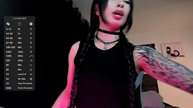 satanbabee online show from July 27, 2026, 11:34 pm