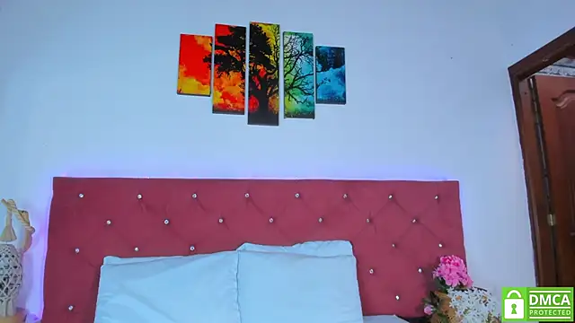 Ruth harvey  online show from September 11, 2025, 12:38 pm