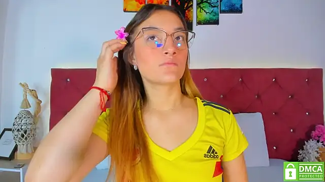 Ruth harvey  online show from September 9, 2025, 12:25 pm