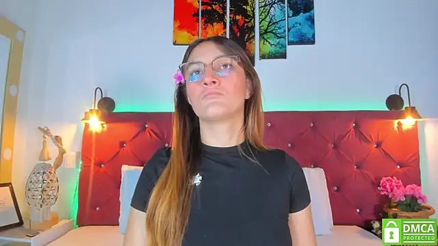 Ruth harvey  online show from September 23, 2025, 11:50 am