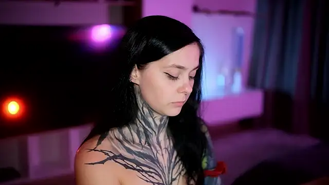 AcidPie online show from October 2, 2025, 7:28 pm