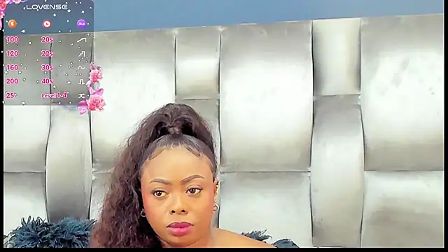 CamilaBenitez online show from July 9, 2026, 10:37 am