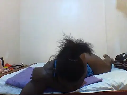 princess-cutie12 online show from June 27, 2026, 12:22 pm