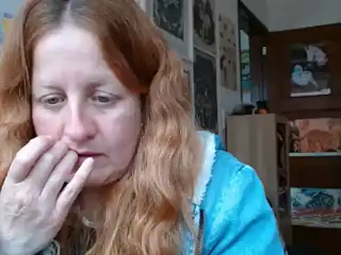 ViioletaMora online show from June 18, 2026, 7:41 pm