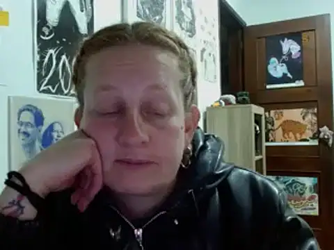 ViioletaMora online show from July 23, 2026, 1:58 am