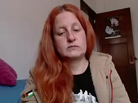 ViioletaMora online show from October 7, 2025, 7:48 pm