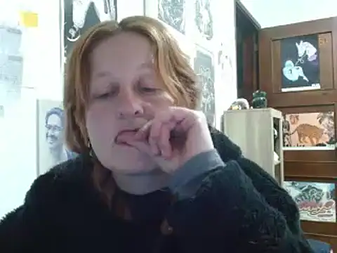 ViioletaMora online show from July 27, 2026, 3:02 am