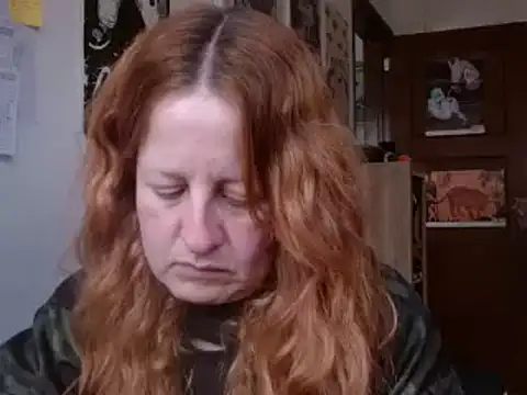 ViioletaMora online show from June 10, 2026, 5:03 pm