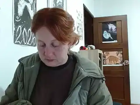 ViioletaMora online show from April 26, 2026, 4:21 am