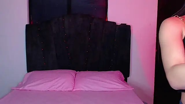 Snapshot of Ariel_Zeo1 chatting on February 13, 2026, 7:25 pm Ariel Zeo1 online show from February 13, 2026, 7:25 pm