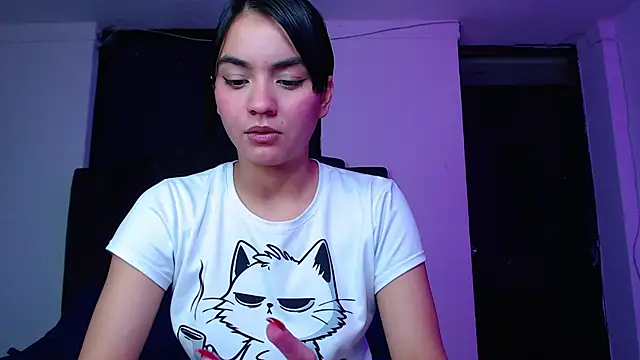 Snapshot of Ariel_Zeo1 chatting on February 21, 2026, 7:38 pm Ariel Zeo1 online show from February 21, 2026, 7:38 pm