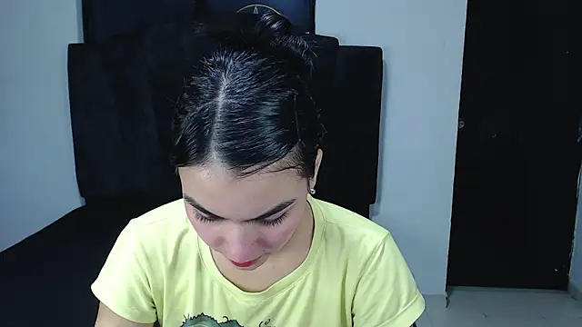 Snapshot of Ariel_Zeo1 chatting on March 21, 2026, 7:51 pm Ariel Zeo1 online show from March 21, 2026, 7:51 pm