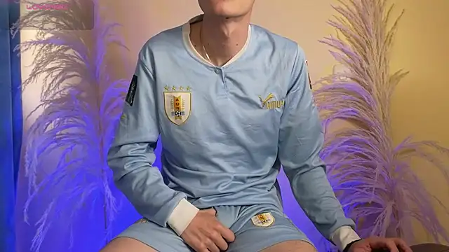 Elian Cooper online show from January 24, 2025, 1:14 pm