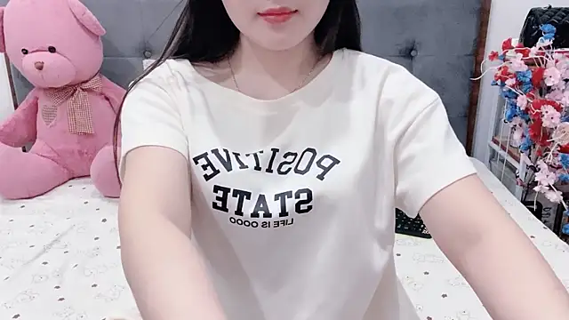Funikio online show from June 7, 2026, 2:06 am