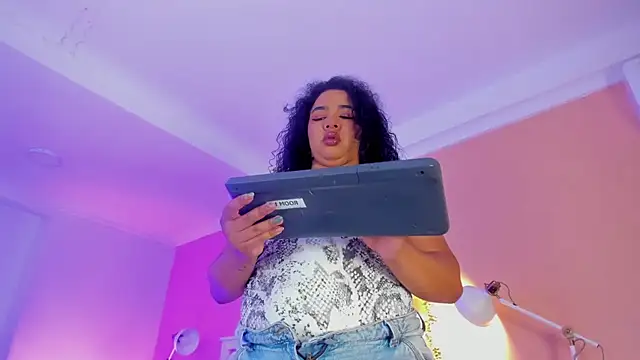 memphiswilliam online show from July 3, 2026, 9:27 am