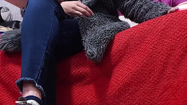 AyshaScott online show from March 21, 2025, 12:50 pm