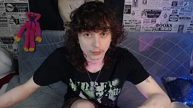axxxturel online show from July 22, 2026, 10:23 pm