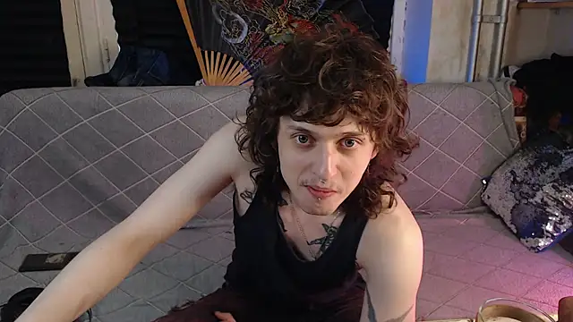 axxxturel online show from June 17, 2026, 11:25 pm