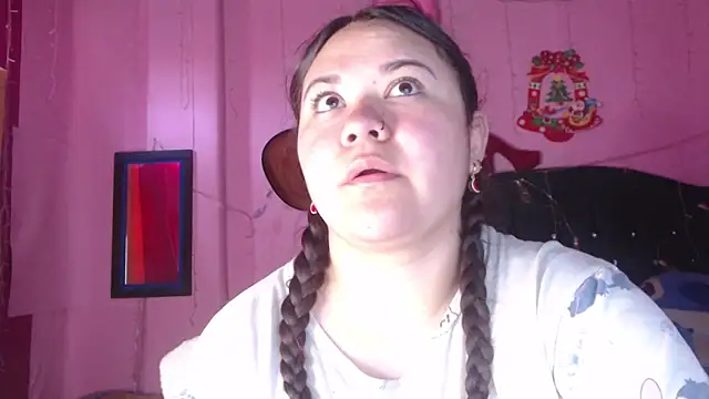 NikkiRous  online show from September 18, 2025, 12:52 pm