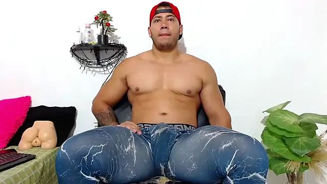 Martin fiif online show from November 14, 2025, 3:21 am