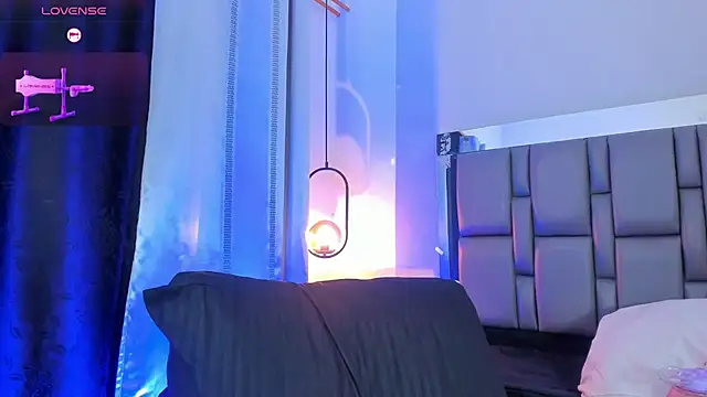 Snapshot of Emily_Gil1 chatting on February 18, 2026, 4:25 pm Emily Gil1 online show from February 18, 2026, 4:25 pm